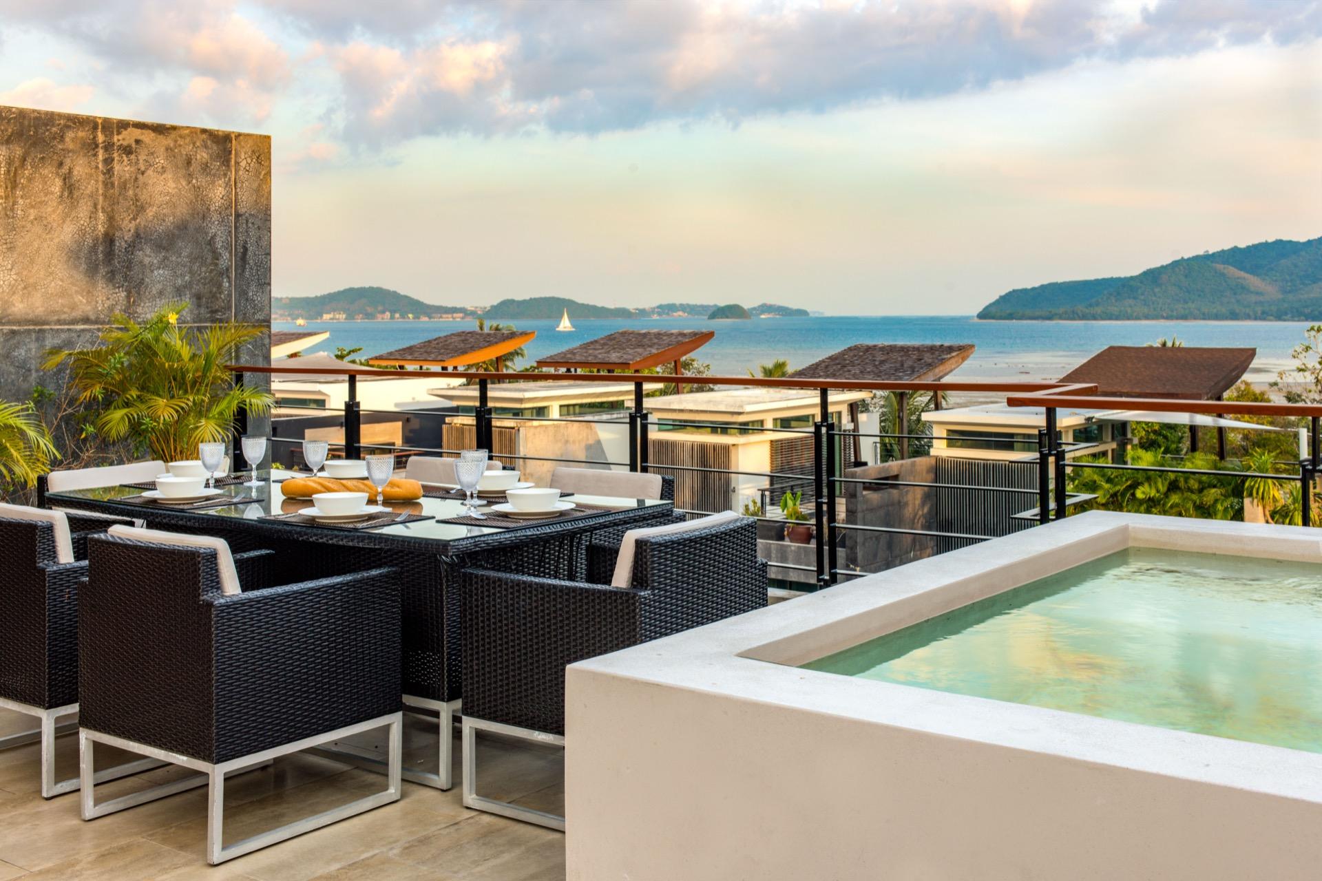 Luxurious SeaView 4br Private Pool Villa